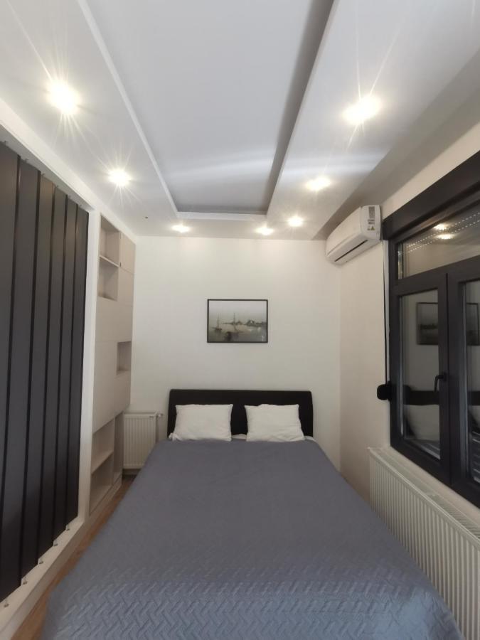 Restoran Due Punti Apartment Kursumlija ภายนอก รูปภาพ
